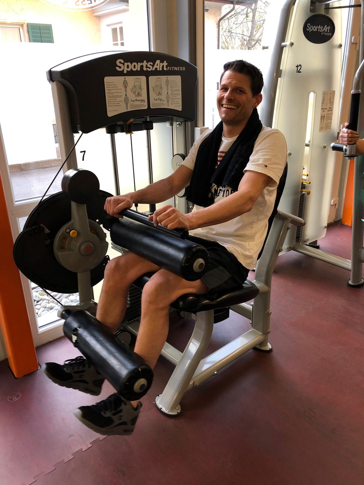 PT Fitnesscenter Bonstetten Beinbeuger